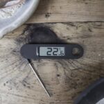 Thermometer for baking
