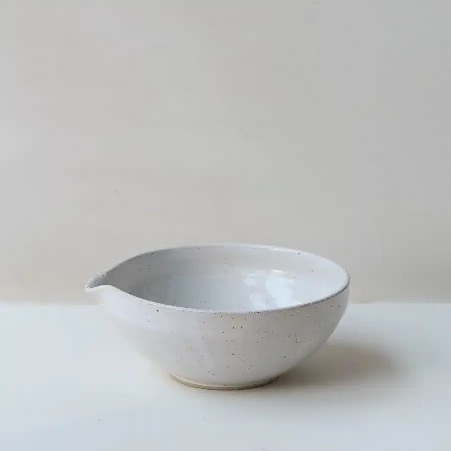 Pouring bowl