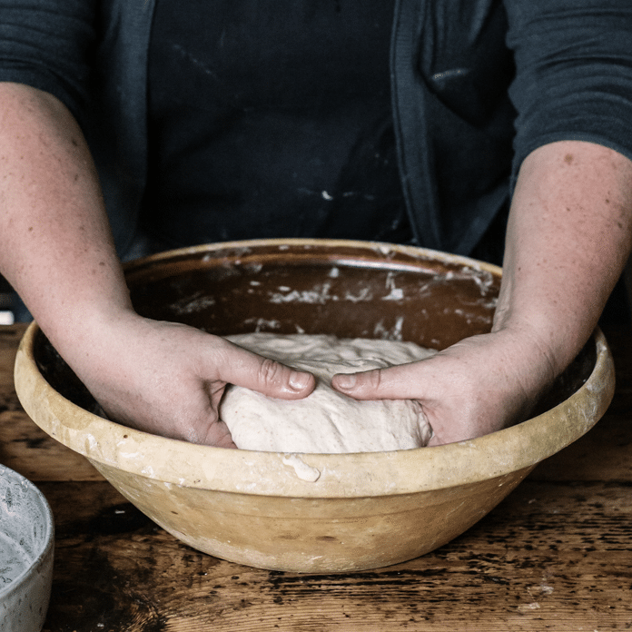 Scoop sourdough - stretch and fold